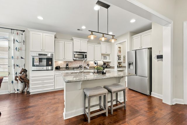 1470 Suncrest Dr., Myrtle Beach, SC 29577