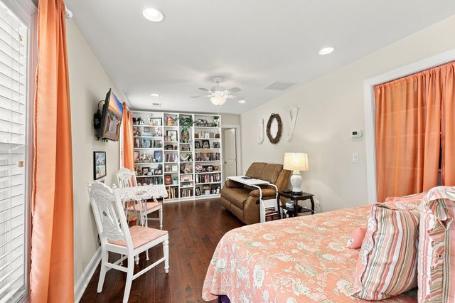 1470 Suncrest Dr., Myrtle Beach, SC 29577
