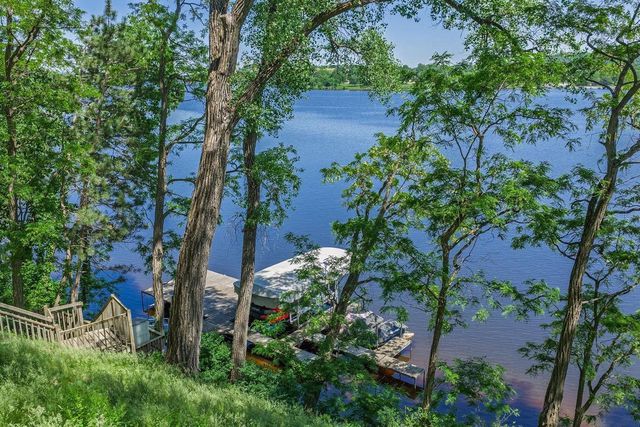 S9194 Dam Heights Road, Prairie Du Sac, WI 53578