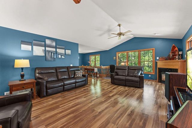 S9194 Dam Heights Road, Prairie Du Sac, WI 53578