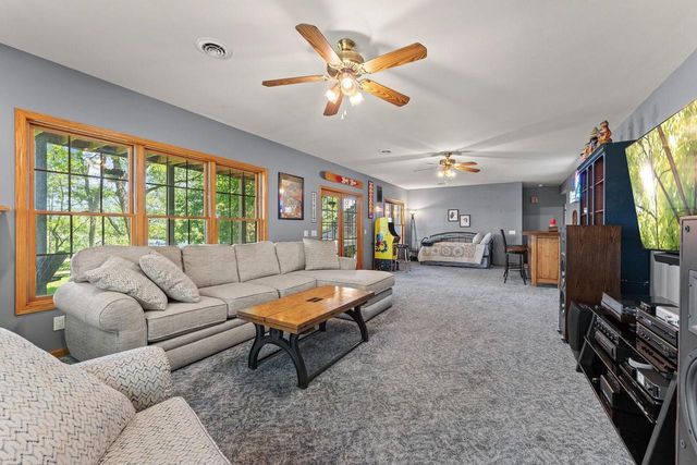 S9194 Dam Heights Road, Prairie Du Sac, WI 53578