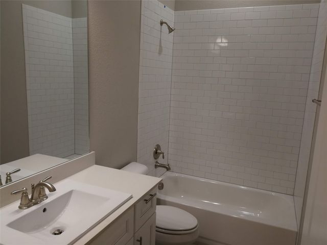 1513 Gallant Fox Drive, Rockwall, TX 75032
