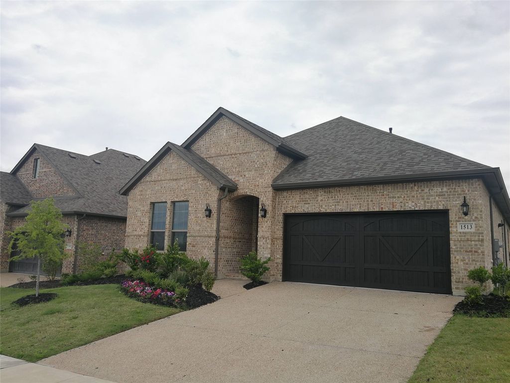1513 Gallant Fox Drive, Rockwall, TX 75032