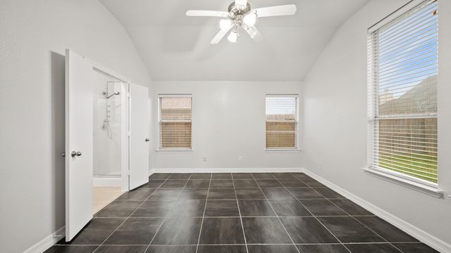 15218 Arnold, Cove, TX 77523