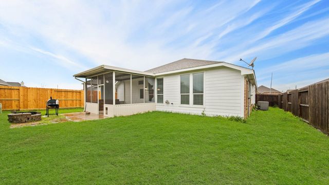 15218 Arnold, Cove, TX 77523