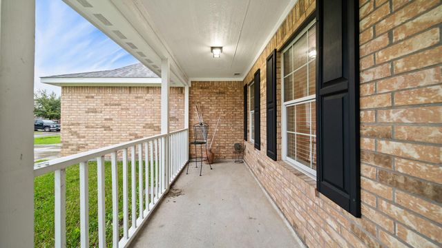 15218 Arnold, Cove, TX 77523