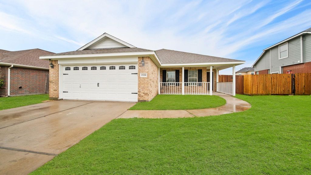 15218 Arnold, Cove, TX 77523