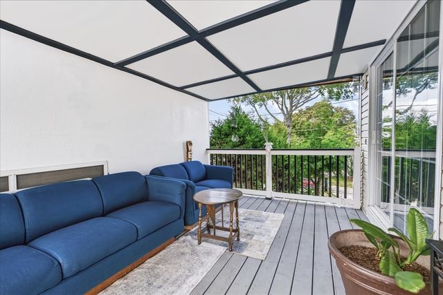 175 Slade St, Fall River, MA 02724