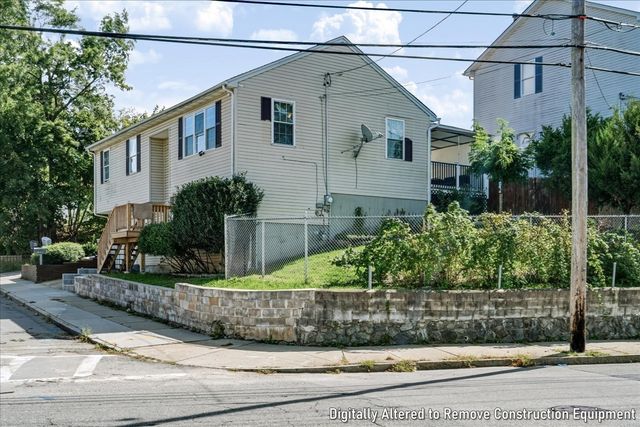 175 Slade St, Fall River, MA 02724