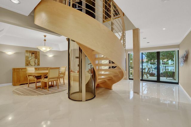 2717 N Ocean Boulevard 2, Boca Raton, FL 33431