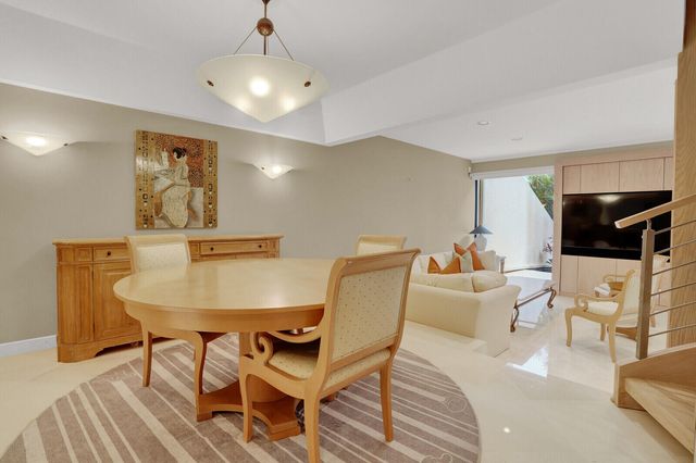 2717 N Ocean Boulevard 2, Boca Raton, FL 33431