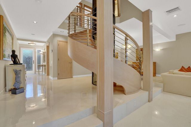 2717 N Ocean Boulevard 2, Boca Raton, FL 33431