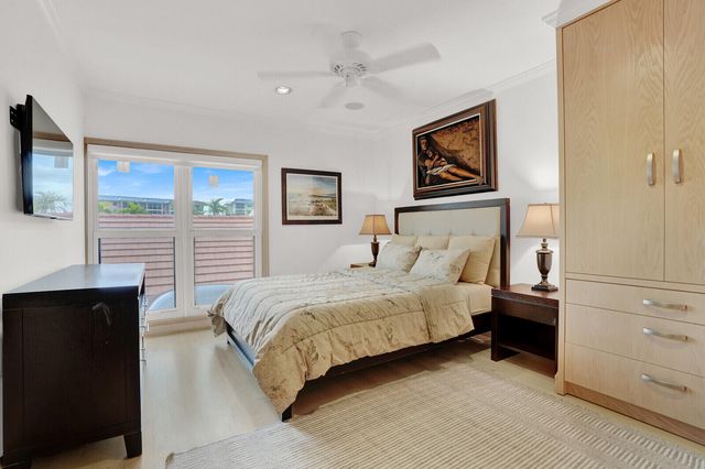 2717 N Ocean Boulevard 2, Boca Raton, FL 33431