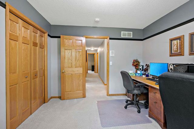 7937 9th Street Court N, Oakdale, MN 55128