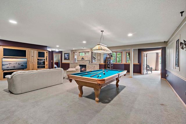 7937 9th Street Court N, Oakdale, MN 55128