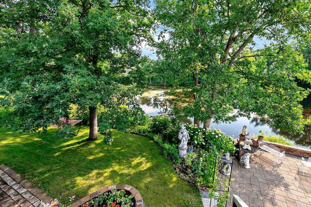 7937 9th Street Court N, Oakdale, MN 55128