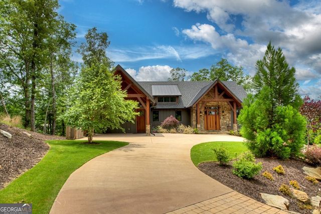 658 Old Toccoa Loop, Mineral Bluff, GA 30559