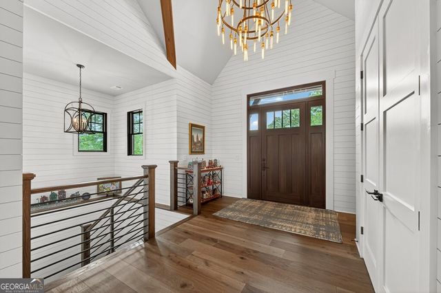 658 Old Toccoa Loop, Mineral Bluff, GA 30559