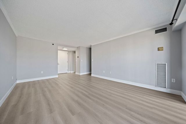 15 North Beacon St. 401, Boston, MA 02135