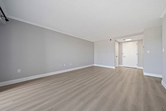 15 North Beacon St. 401, Boston, MA 02135