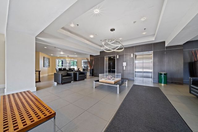 15 North Beacon St. 401, Boston, MA 02135