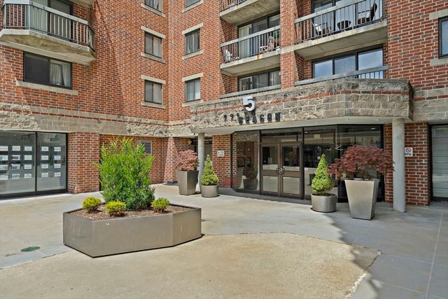 15 North Beacon St. 401, Boston, MA 02135