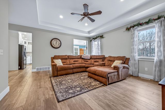 11936 108th Avenue, Grand Haven, MI 49417