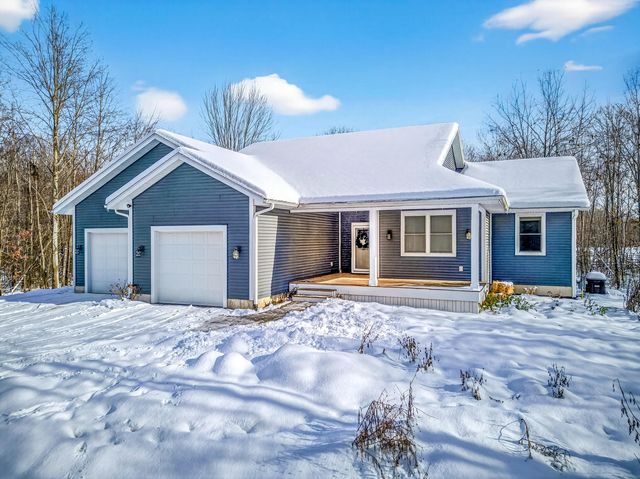 11936 108th Avenue, Grand Haven, MI 49417