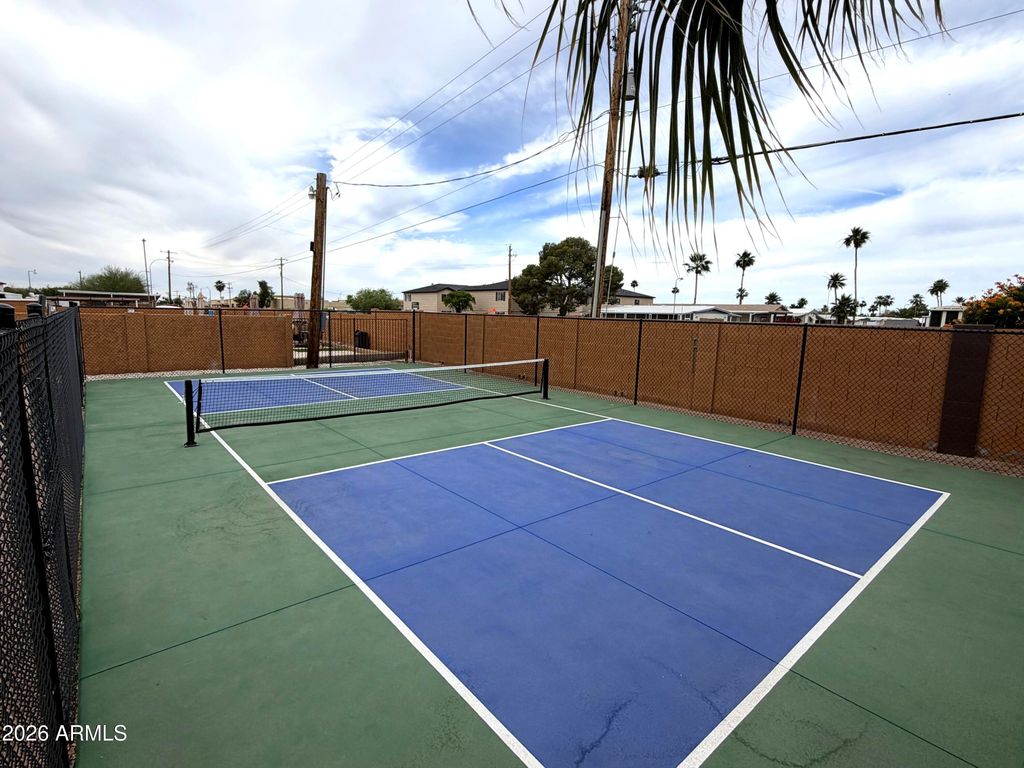 Image 17 of property listing at 351 N MERIDIAN Road 39, Apache Junction, AZ 85120