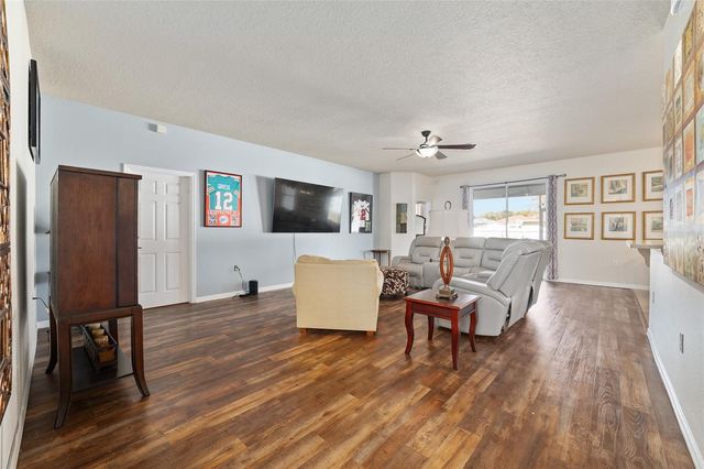 3101 NE 24 PLACE, Ocala, FL 34470