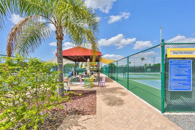 2347 GAINESBOROUGH LOOP 2347, Sun City Center, FL 33573