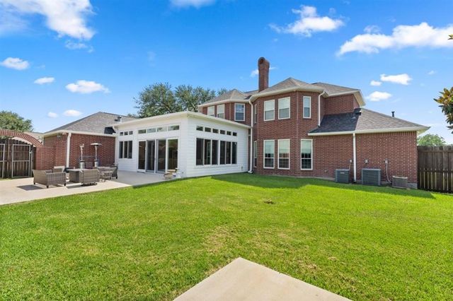 4200 Maidstone Drive, Lake Charles, LA 70605