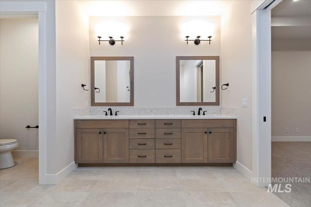 11303 S Cabot Cliffs Ln, Kuna, ID 83634