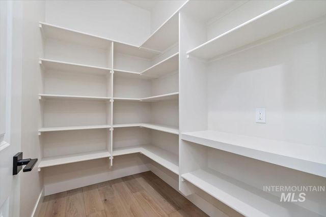 11303 S Cabot Cliffs Ln, Kuna, ID 83634