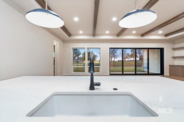 11303 S Cabot Cliffs Ln, Kuna, ID 83634