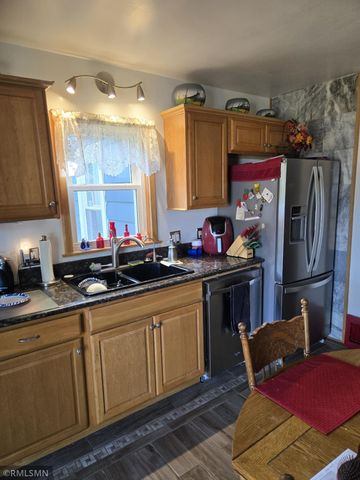 619 S Swift Avenue, Litchfield, MN 55355