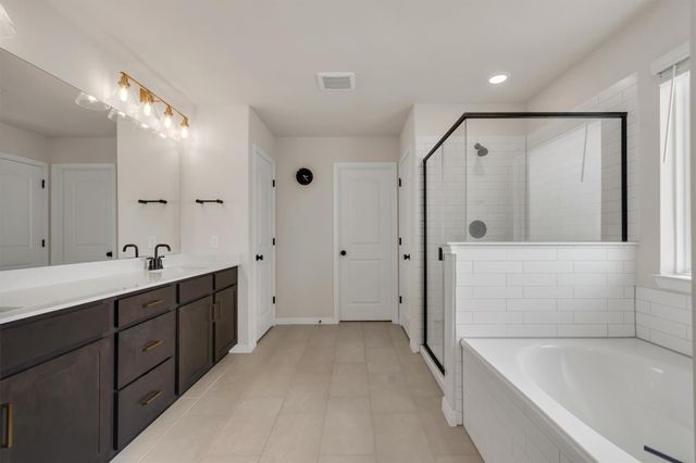 722 Palo Brea LOOP, Hutto, TX 78634