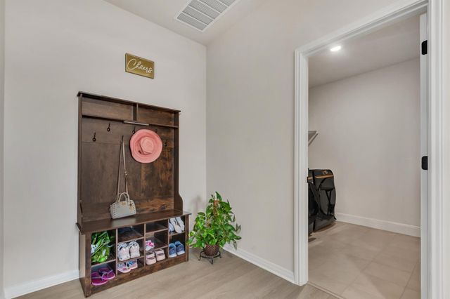 722 Palo Brea LOOP, Hutto, TX 78634