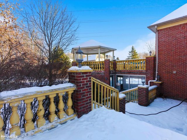 53792 Dominique Court, Shelby Twp, MI 48315