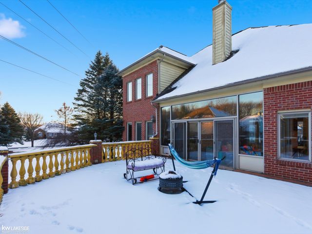 53792 Dominique Court, Shelby Twp, MI 48315