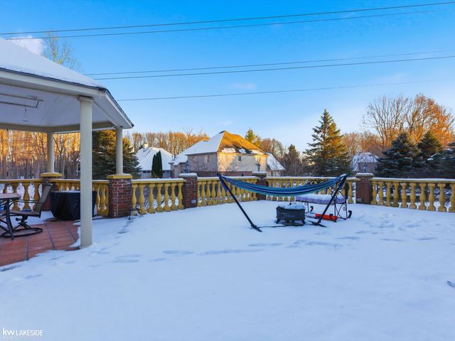 53792 Dominique Court, Shelby Twp, MI 48315