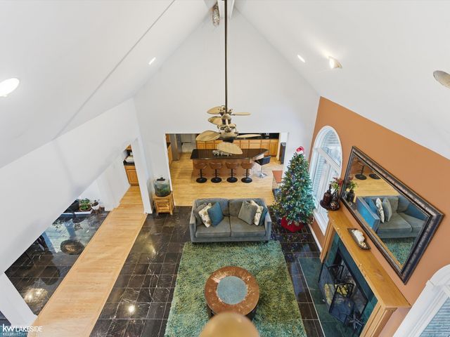 53792 Dominique Court, Shelby Twp, MI 48315