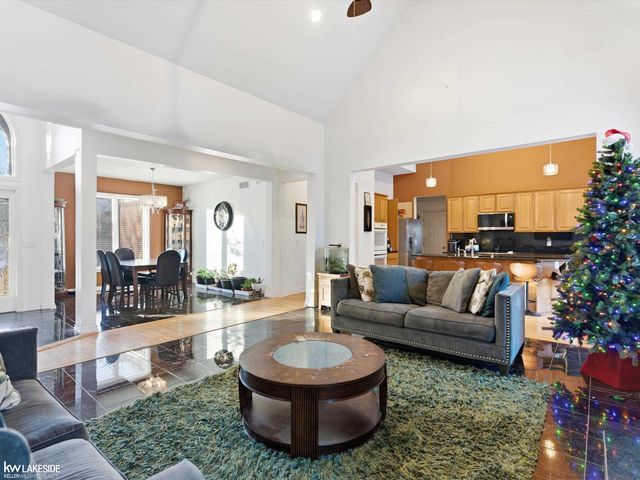 53792 Dominique Court, Shelby Twp, MI 48315