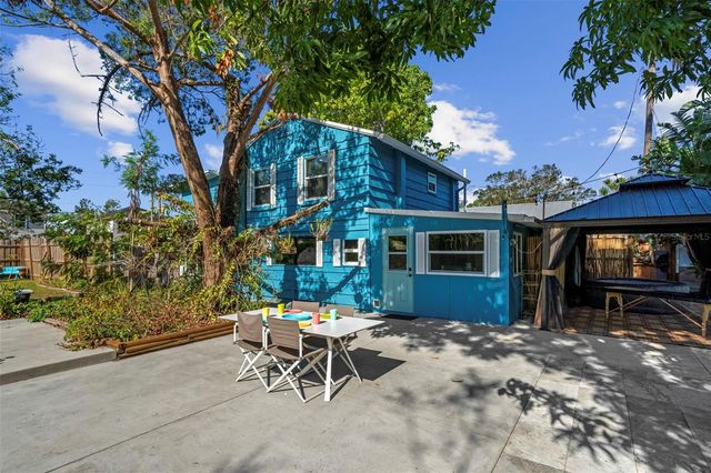 105 TUCKER AVENUE, Sarasota, FL 34232