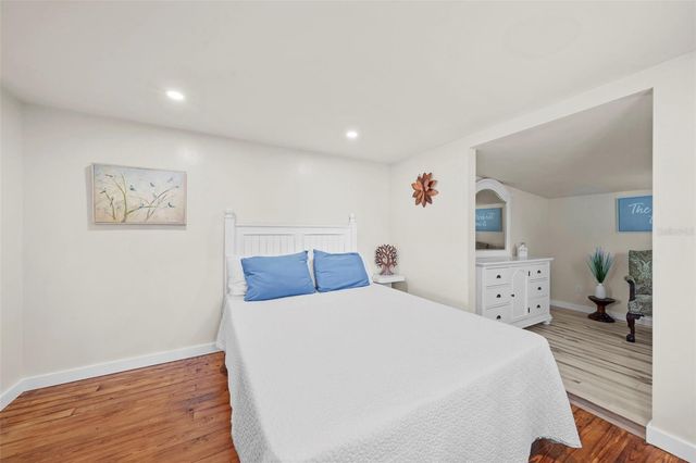 105 TUCKER AVENUE, Sarasota, FL 34232