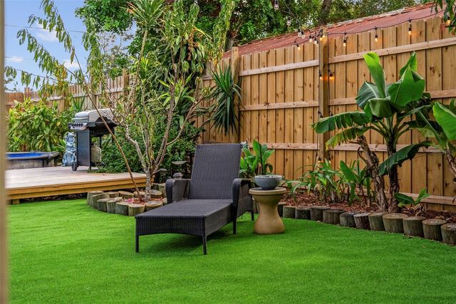 105 TUCKER AVENUE, Sarasota, FL 34232