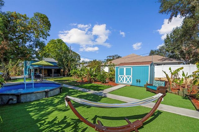 105 TUCKER AVENUE, Sarasota, FL 34232