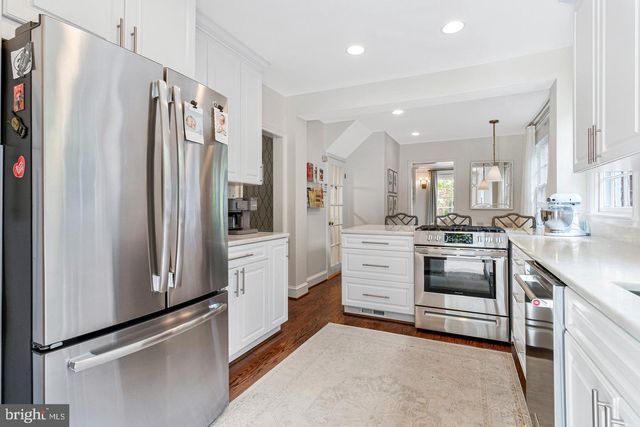 4607 KENMORE DR NW, Washington, DC 20007