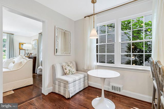 4607 KENMORE DR NW, Washington, DC 20007