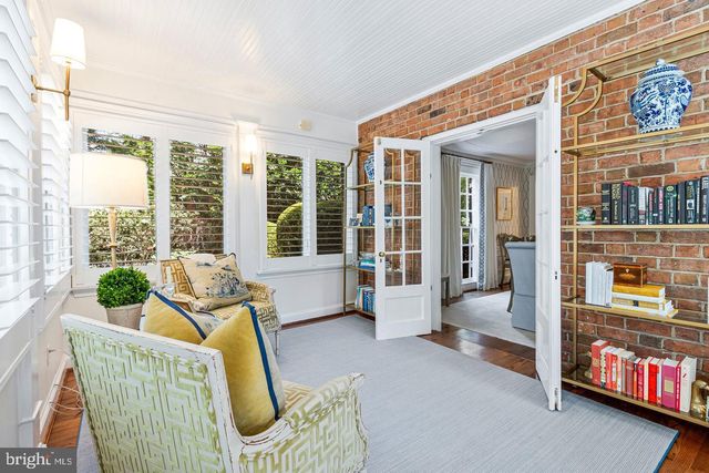4607 KENMORE DR NW, Washington, DC 20007